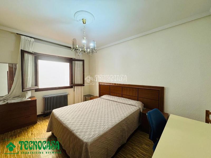 Foto dba32346-d8d8-4f0c-b9ef-845ee457d79b. Pis amb calefacció a Casco Histórico Toledo