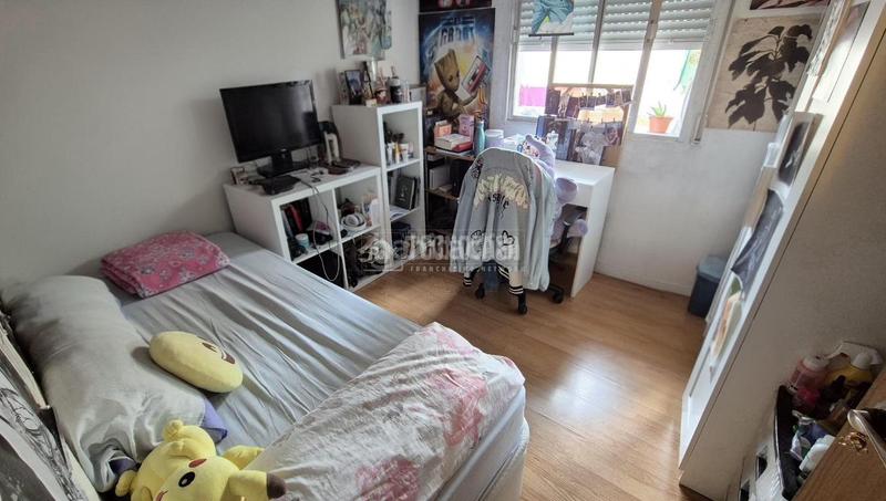 Foto 030d034c-86e2-4135-9528-879aea1738b4. Piso  en venta en Los Rosales Madrid
