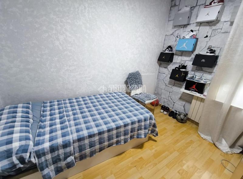 Foto 8a0f4069-0ea4-4bba-be72-eed45207ad04. Piso  en venta en Los Rosales Madrid