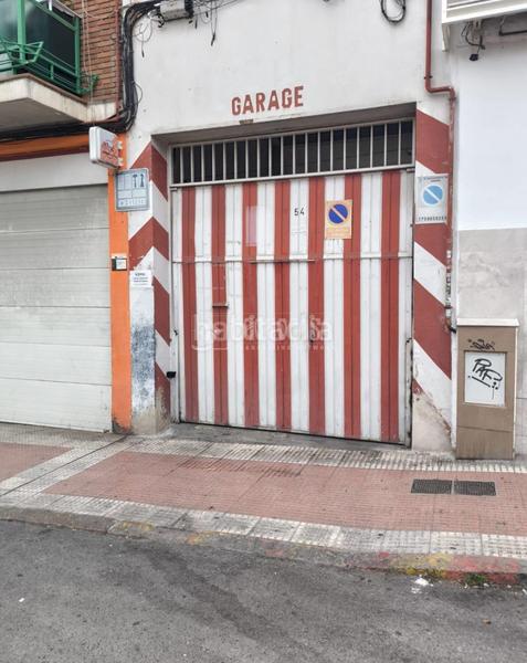 Foto 8b77592c-9bce-4b29-a168-a6cda464c21d. Parking coche boxplaza de garaje en venta en Los Rosales Madrid