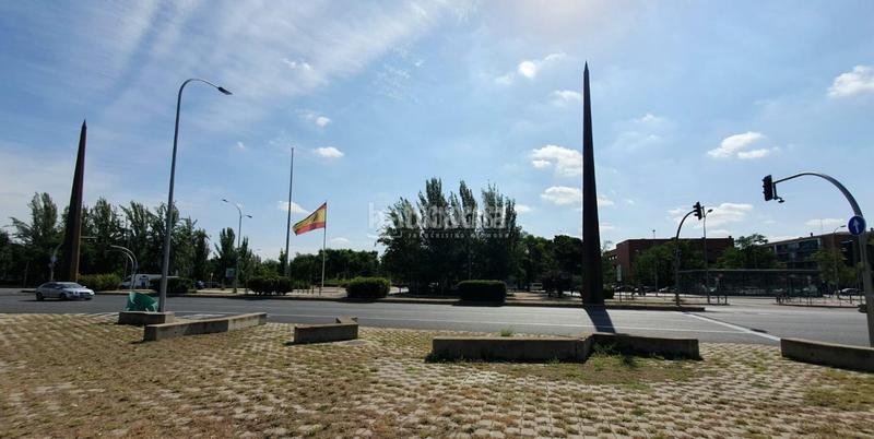 Foto b27abf50-c514-4670-8896-39b24e0aa675. Piso  en venta en Los Rosales Madrid