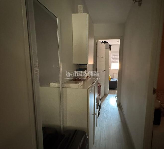 Foto 22212941-8b97-427d-816d-56096e491f12. Pis amb calefacció a Los Rosales Madrid