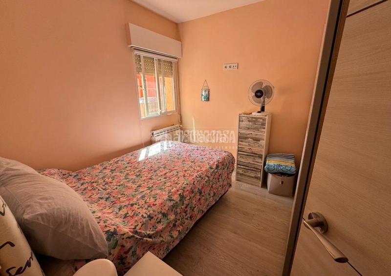 Foto 530b925e-063a-4f49-bc55-452caa64d386. Pis amb calefacció a Los Rosales Madrid