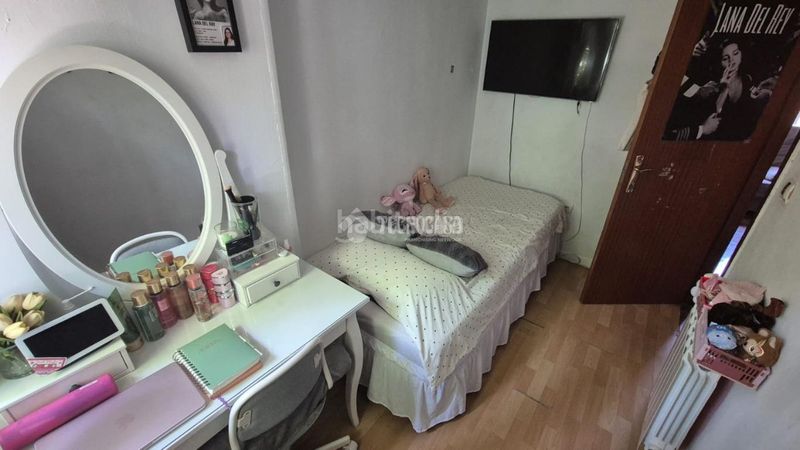 Foto f7d76343-294c-4a3c-8e0b-f66b21d6c421. Pis a Los Rosales Madrid
