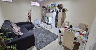 Appartement à Los Rosales. Piso en venta en madrid