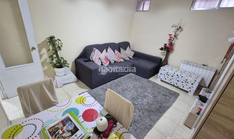 Foto a02f7852-fa0b-4aac-a0dd-f5e37f30ef1d. Pis a Los Rosales Madrid