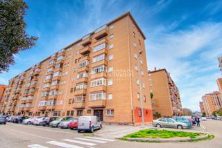 Appartement à Huerta del Rey. Piso en venta en valladolid