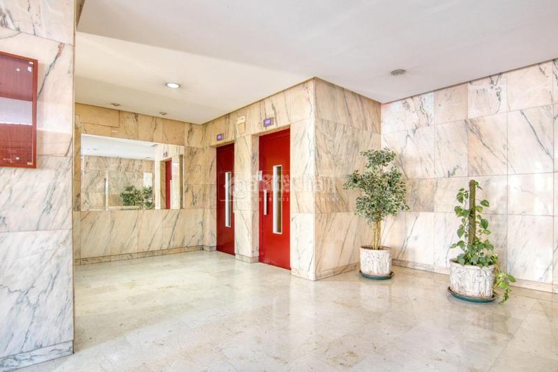 Foto 72fd42bb-77e0-4bbf-9412-fcd6d3e0dc3f. Piso  en venta en Huerta del Rey Valladolid