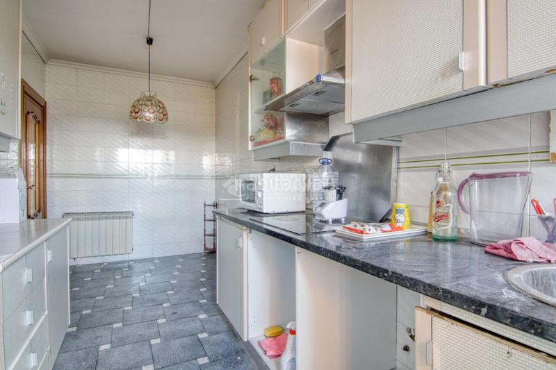 Foto b55f7b0a-dce9-4330-b951-632d280bddf8. Piso  en venta en Huerta del Rey Valladolid