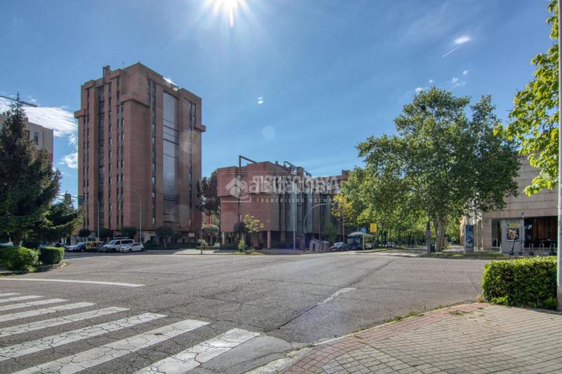 Foto f5e74c79-63bf-4a02-b1b2-e020d3073bd7. Piso  en venta en Huerta del Rey Valladolid