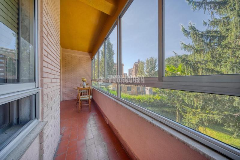 Foto 362f8285-a5ed-4197-8dd6-34314102f384. Pis amb calefacció aparcament a Huerta del Rey Valladolid