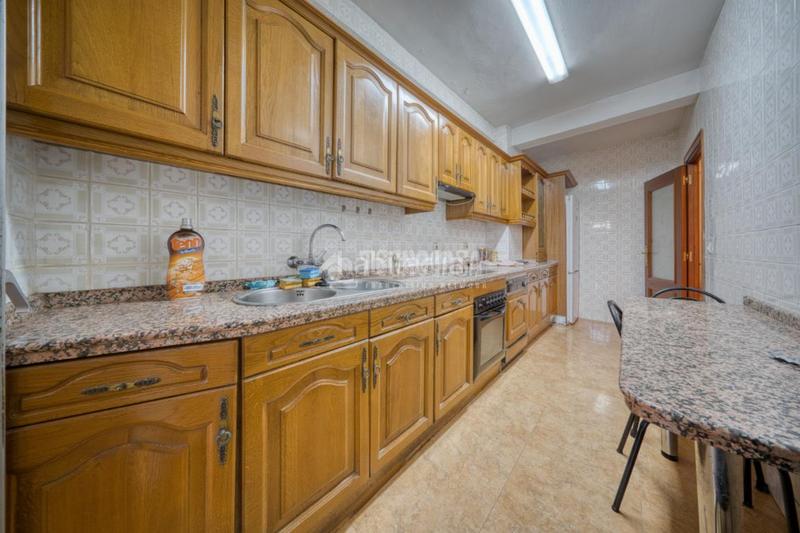 Foto 453eb018-3631-4897-a450-9f9799e02096. Pis amb calefacció aparcament a Huerta del Rey Valladolid