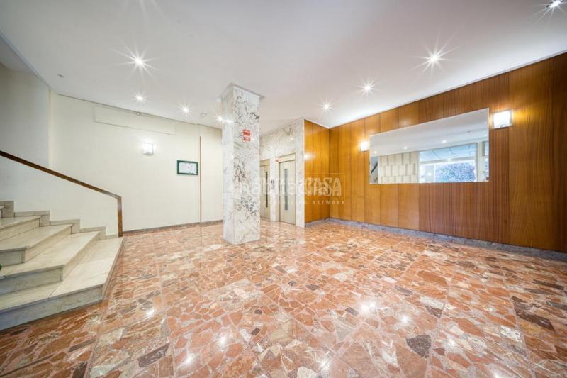 Foto 5c1823d3-c3ec-4faa-b184-e49e3498a8fe. Pis amb calefacció aparcament a Huerta del Rey Valladolid