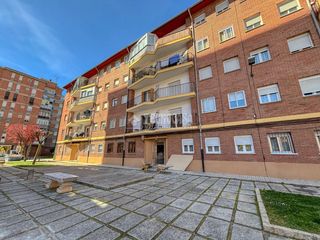 Pis a Huerta del Rey. Piso en venta en valladolid