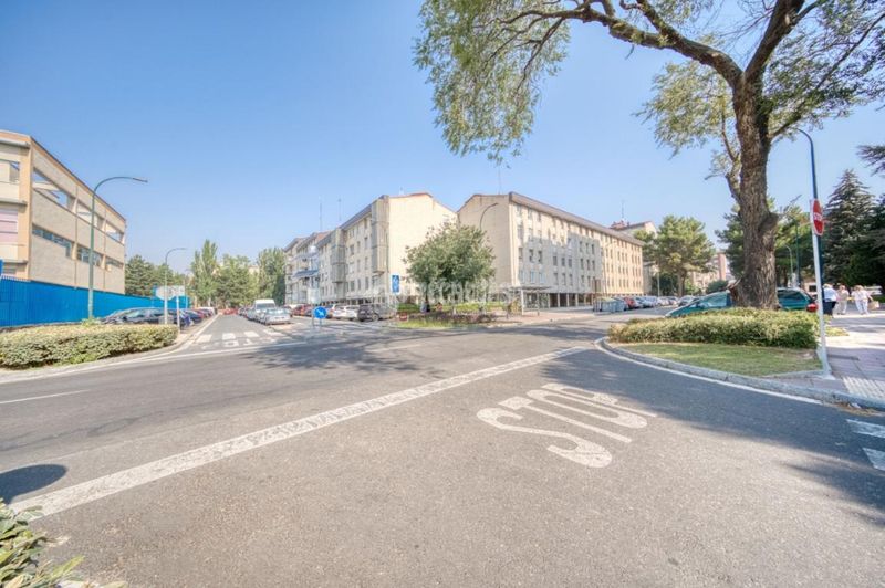 Foto 1d6dd691-6a45-4125-868e-5e425e14270d. Pis amb calefacció a Huerta del Rey Valladolid