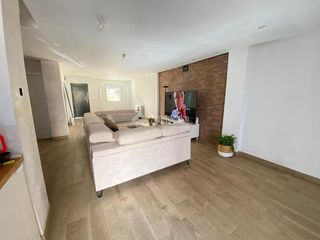 Casa pareada en Centro - Doña Mercedes. Casa en venta en dos hermanas