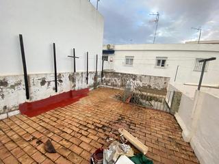 Doppelhaus in Centro - Doña Mercedes. Casa en venta en dos hermanas