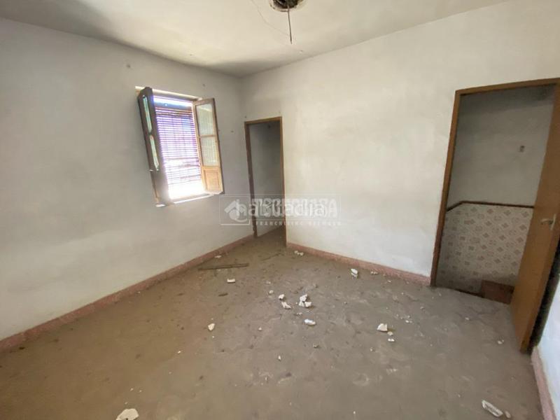 Foto 65903ee1-3840-4e25-bd8d-146692f70f08. Casa aparellada a El Arenal - La Pólvora Dos Hermanas