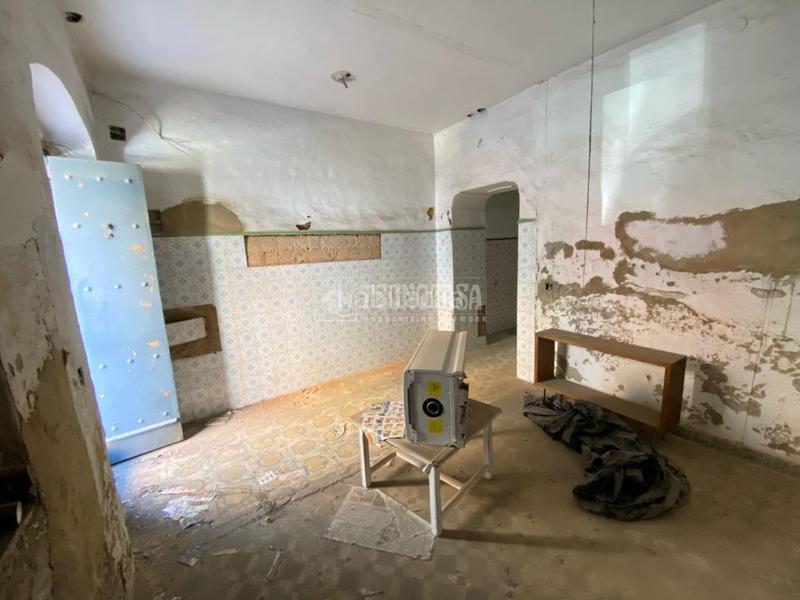 Foto bed3b1a4-fe46-45e3-98cc-b1cefb2cf823. Casa aparellada a El Arenal - La Pólvora Dos Hermanas