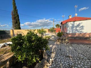 Mas à Oromana. Casa rural en venta en dos hermanas