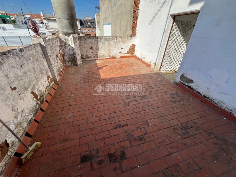 Foto 174e2912-34c9-40e0-90f6-730851b0961b. Casa aparellada a Vista Azul - Consolación Dos Hermanas