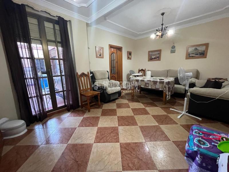 Foto 058b63fa-057b-46a8-956d-bf00a037be6a. Casa pareada casa en venta en Vista Azul - Consolación Dos Hermanas