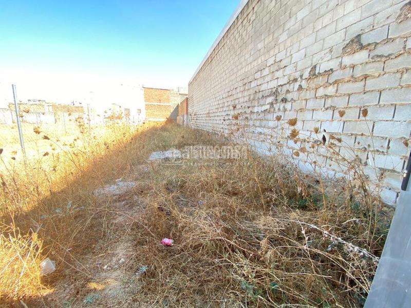 Foto a9110c3d-b90d-4b3b-ab5c-6098ffb47cb1. Terreny residencial a Centro - Doña Mercedes Dos Hermanas