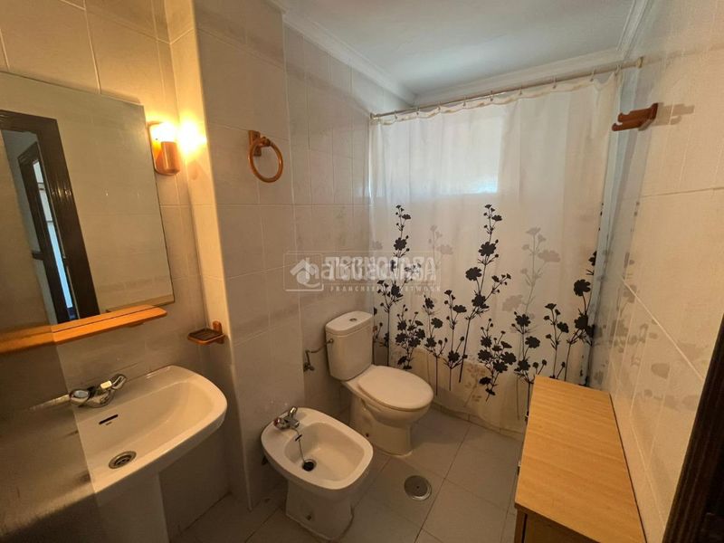 Foto 668ed562-826f-4c8b-b215-1c0ce43ed90a. Pis amb aparcament a Vista Azul - Consolación Dos Hermanas