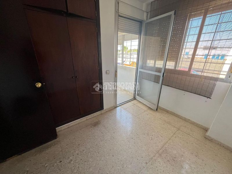 Foto 962f2ee2-d4c4-426b-a8f5-2ed5ed1caeeb. Pis amb aparcament a Vista Azul - Consolación Dos Hermanas