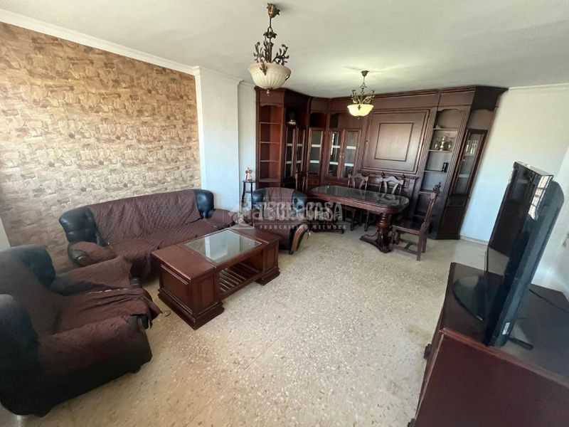 Foto e6885182-0d02-45a2-8a81-4159cf466346. Pis amb aparcament a Vista Azul - Consolación Dos Hermanas