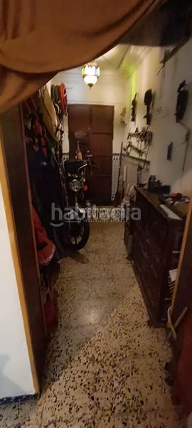 Foto 72b272a9-8c65-46e7-b914-7ea5d22bc64b. Casa aparellada a Centro - Doña Mercedes Dos Hermanas