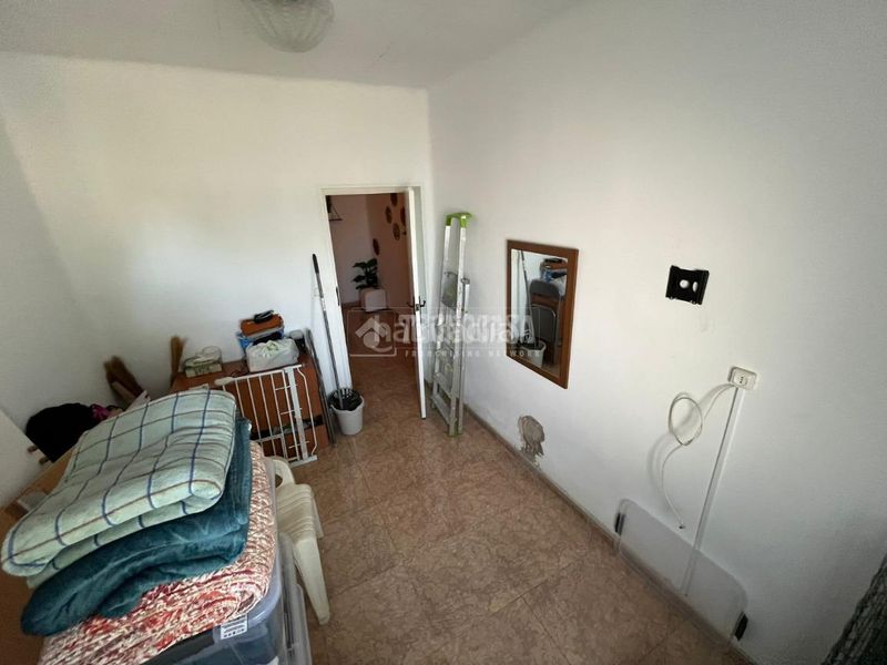 Foto e58e945d-b050-44f4-97e6-ad7536cee8bb. Casa aparellada a Centro - Doña Mercedes Dos Hermanas