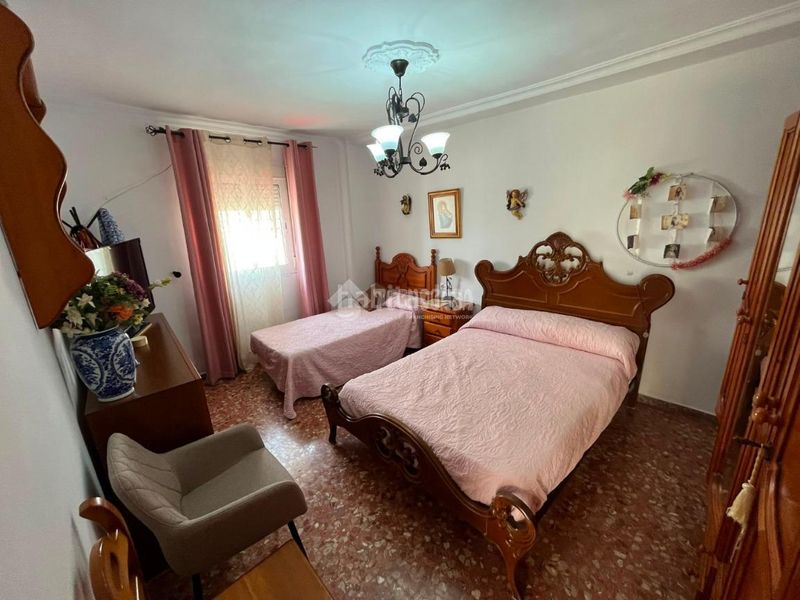 Foto 45b7fddb-f2fa-4560-bdb6-c16a33b21871. Casa amb calefacció aparcament a Centro - Doña Mercedes Dos Hermanas