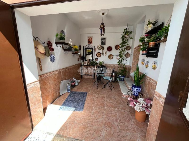 Foto fb0dd383-a195-4f36-8ee8-ae953d74dd32. Casa amb calefacció aparcament a Centro - Doña Mercedes Dos Hermanas