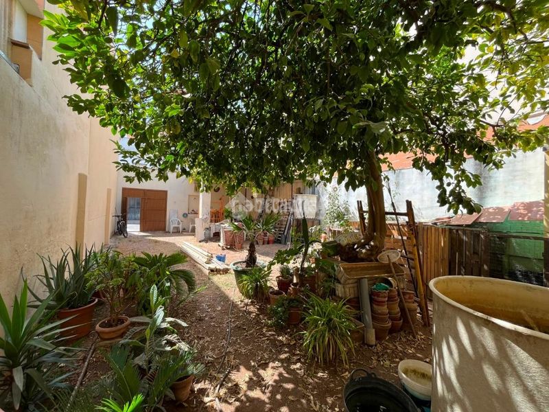 Foto aa0394cc-188b-4b2a-9744-6d7cb1191240. Terreny residencial a Centro - Doña Mercedes Dos Hermanas