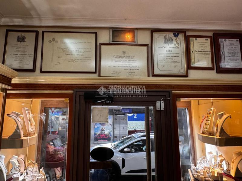 Foto 385b0ffe-7e1a-4af6-977c-3bcf23766450. Local comercial a Goya Madrid