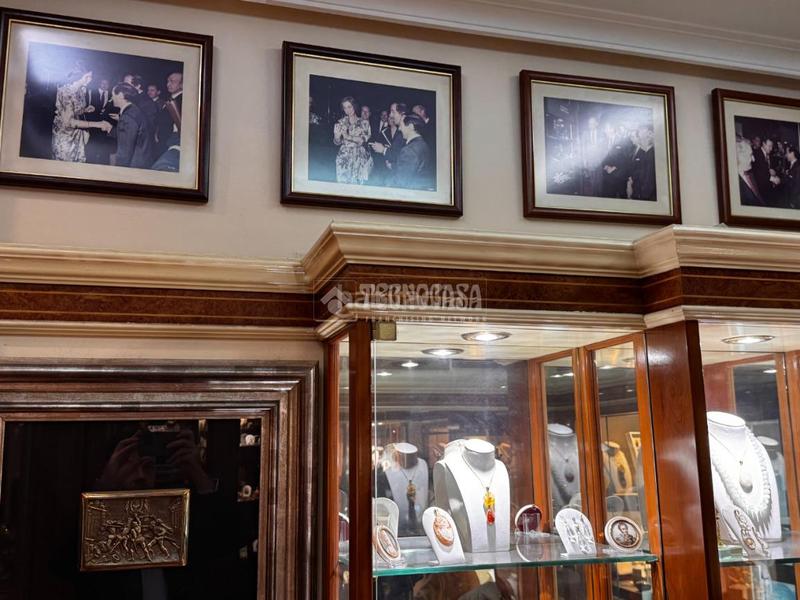 Foto 98b4ba63-28b7-4090-a52d-bb75ac625d8d. Local comercial a Goya Madrid