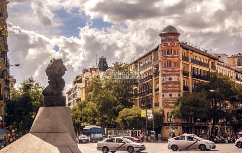 Foto b8354e80-179f-4eae-a42a-4b9289f7b15a. Pis a Recoletos Madrid