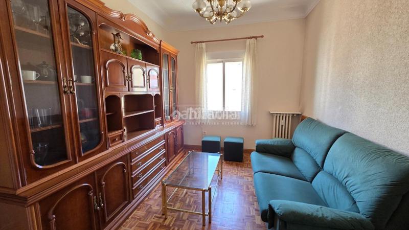 Foto ac227a44-d1ca-4c23-8c75-cffcf4c03d63. Piso  en venta en Fuente del Berro Madrid