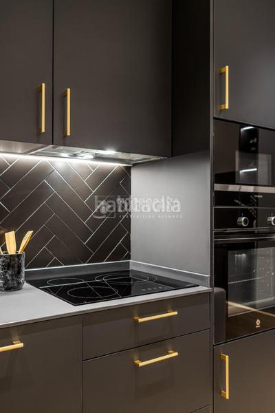 Foto 715d07ff-4da6-4312-ac8d-b8c6221a117e. Piso  en venta en Fuente del Berro Madrid