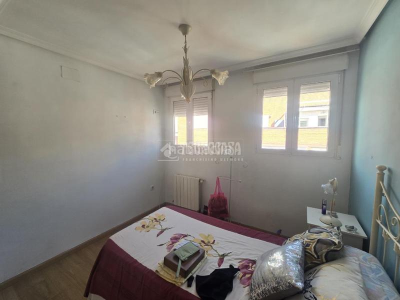 Foto 20aa65b8-f9fe-45cc-87a9-34d48d30b3b3. Dachwohnung in Fuente del Berro Madrid