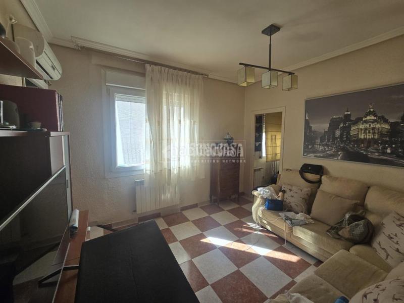 Foto 31fdb123-4357-4a67-a572-08b06d7574fb. Dachwohnung in Fuente del Berro Madrid