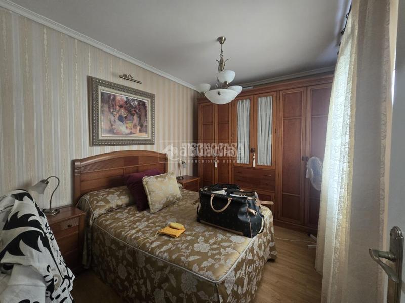 Foto 8385dfcd-cb6b-4e54-ad83-9f88ab2eae24. Dachwohnung in Fuente del Berro Madrid