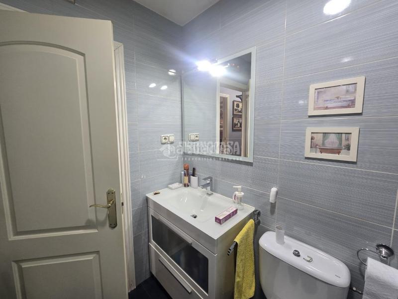 Foto d67f5bd4-58e4-48cd-82e8-ccf74b22f35c. Dachwohnung in Fuente del Berro Madrid