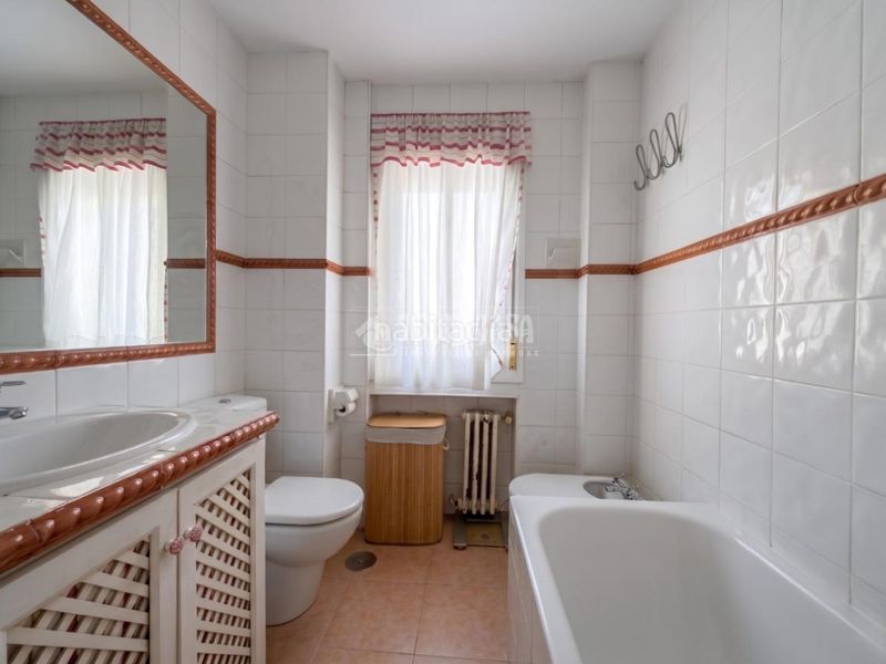 Foto 9aa7de08-8b9c-41f1-85e8-d0658b678735. Piso  en venta en Goya Madrid