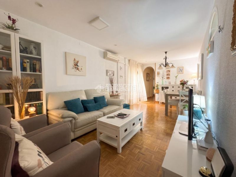 Foto f32c25f5-d7b6-45aa-92d0-91c5a2e503f0. Piso  en venta en Goya Madrid