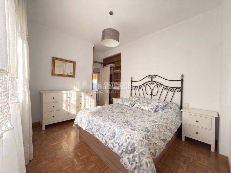 Foto fa5dab74-e36b-4a02-9611-ed232562d7b0. Piso  en venta en Goya Madrid