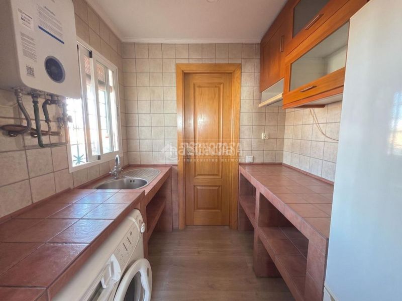 Foto a5e02229-b262-41a4-a6a7-915886af2814. Ático  en venta en Fuente del Berro Madrid