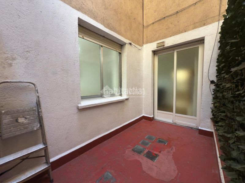 Foto 1d7d426e-4d77-4929-beb6-3b41164de6a8. Pis amb calefacció a Fuente del Berro Madrid
