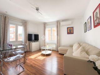 Piso en Fuente del Berro. Piso en venta en madrid